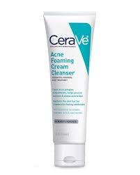 CeraVe 4% Benzoyl Peroxide ACNE Treatment Foaming Cleanser Face Wash, with Hyaluronic Acid and Niacinamide. Helps Clear Acne Pimples and prevent breakouts. Gentle Gel, Fragrance-Free, 150ML
