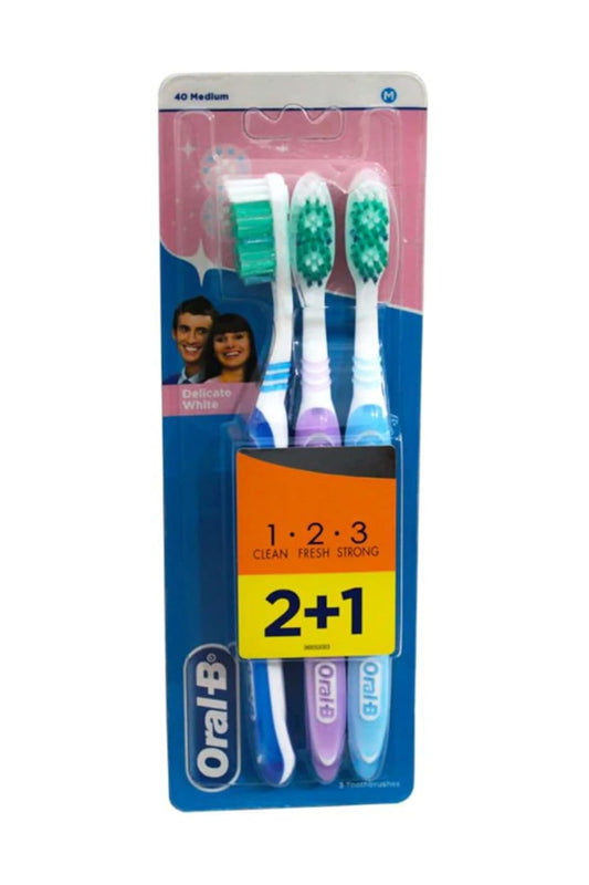 Oral-B 3-Effects Delicate White Medium Manual Toothbrush, Multi-Colored – Pack of 3