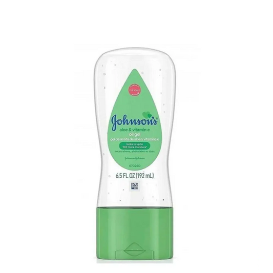 Johnson's | Moisturizing Oil with Aloe Vera and Vitamin E | 192ml
