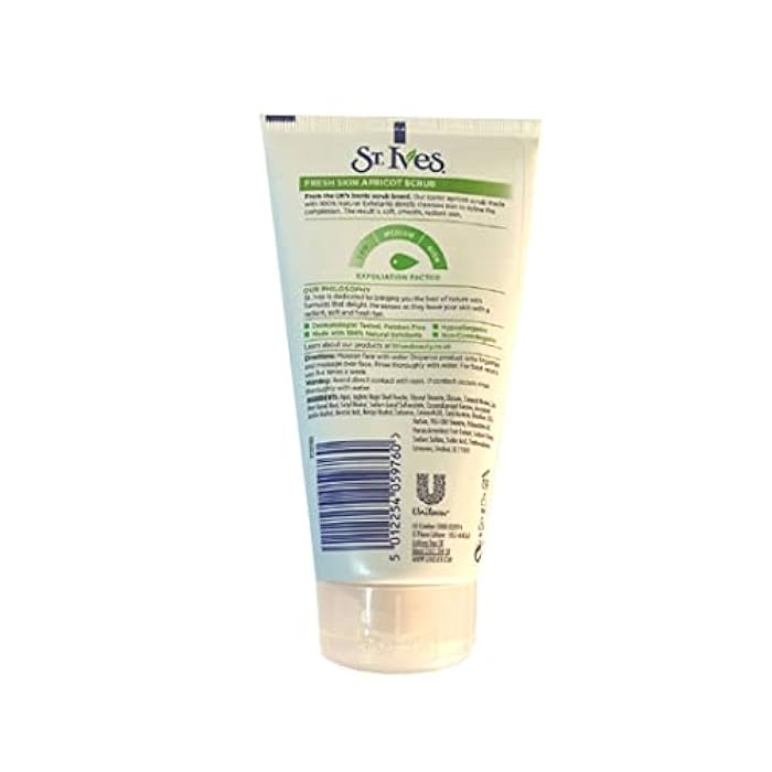 St. Ives Fresh Skin Apricot Scrub 150g packaging